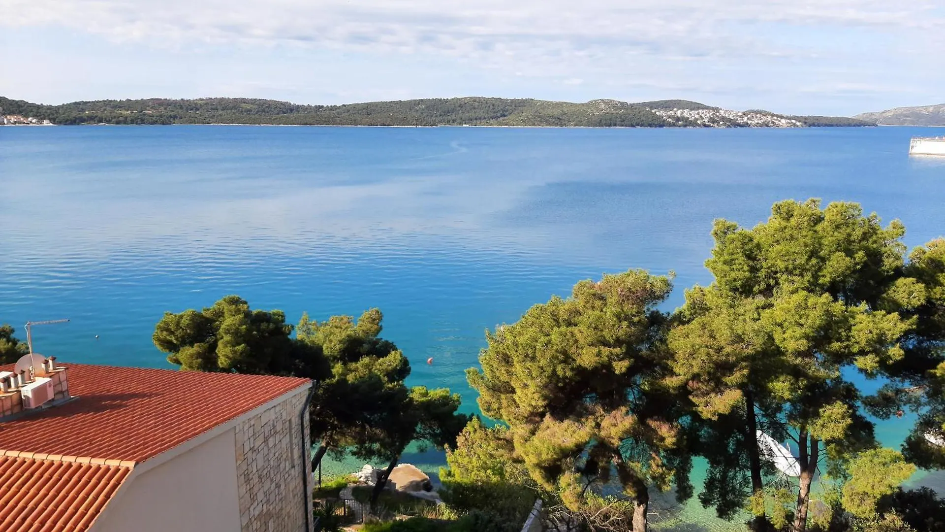 Villa Penava, Private Beach, Pool And 7Min To Trogir 0*,  Kroatien